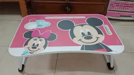 Meja belajar anak