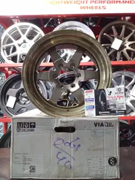 Velg brave r18 6x139.7 lbr9,5 et20