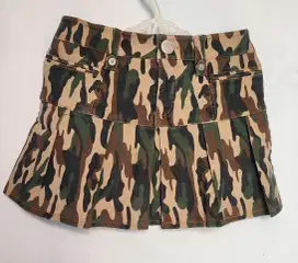 Rok mini motif Army bahan jeans