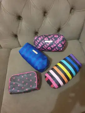 Mulus .authentic .djual borongan clutch cosmetic victoria's secret