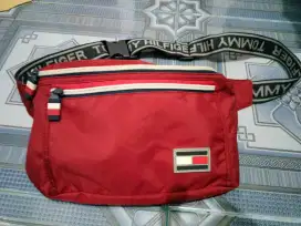 Tas Waistbag Tommy