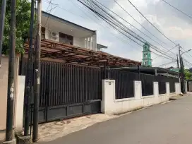 Dijual rumah Jl Ayub pejaten barat
