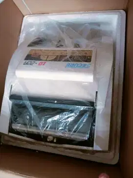 Mesin penghitung uang