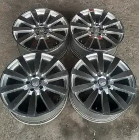 Dijual velg ring 19 pcd 114 baut 5