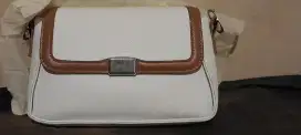 Tas wanita eklusif