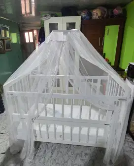 DIJUAL CEPAT RANJANG BAYI + KASUR