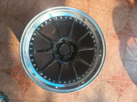 Velg mobil celong r18