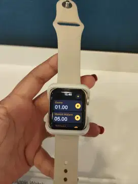 cicilan Apple watch SE pakai ktp aja