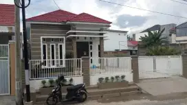 Rumah berikut Tanah Besar