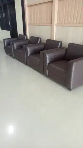 Sofa ruang kantor