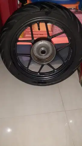 Dijual velg vario 125 plus Ban FDR