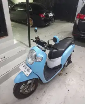 Skotlet sticker motor mobil