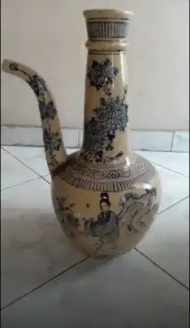 Guci Cina keramik