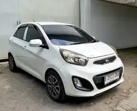 Kia Picanto SE 1.2 AT