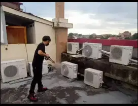 Service ac, cuci ac, bongkar pasang ac, service kulkas, mesin cuci dll