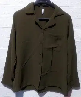 NUMBER 61 Blouse Krah Polos Hijau Botol