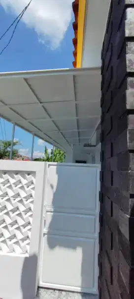 Kanopi rangka besi