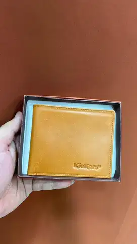 Dompet kulit asli