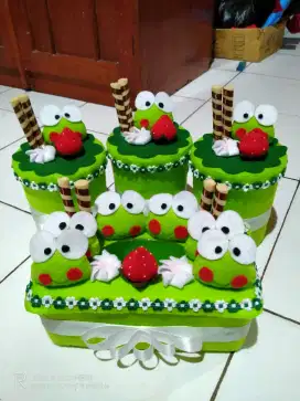 Ready 1 set toples karakter