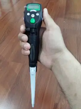 Gilson Pipetman Concept C300