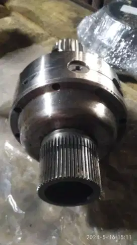 Half-Shell Assy Differential
Renault CBH 385.
Part No (5010241399)