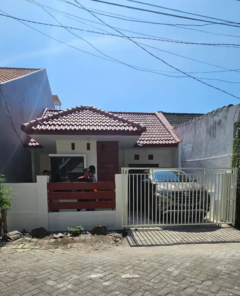 Jual rumah di Villa Jasmine 2 Sidoarjo baru renov