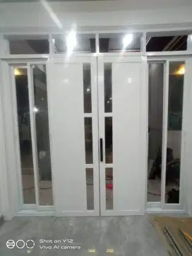 Pintu Kaca Aluminium Rumah Baru