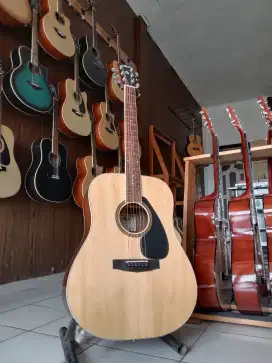 Gitar Akustik Jumbo HQ Artcoustic