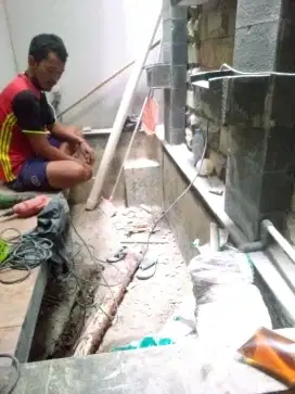 renovasi kolam koi