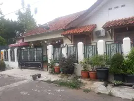 Dijual Rumah Asri Terawat Siap Huni dekat LRT di Jatibening Bekasi