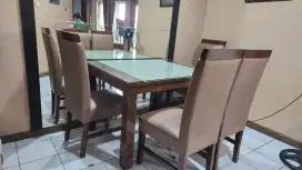 Meja Makan + 4 Kursi Coffee Brown