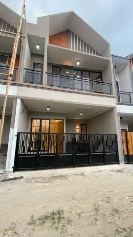 Rumah Tingkat cantik,Free biaya2 di tanah Baru,Beji, Depok