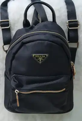 Prada backpack bag preloved sscond