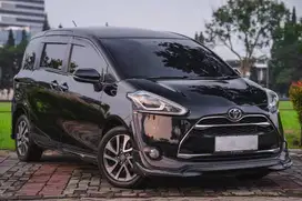 Gratis Angsuran Pertama! Toyota Sienta Q 1.5 Bensin-A/T TT Biante Fred