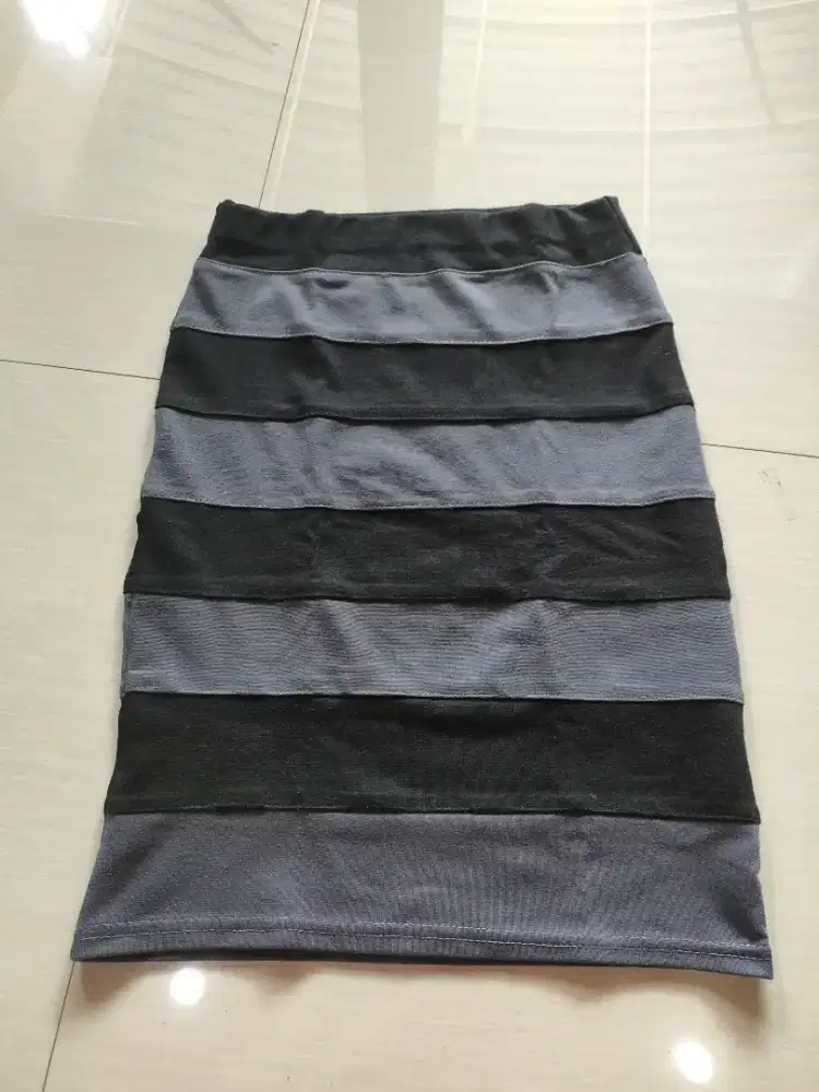 Rok Wanita full karet
