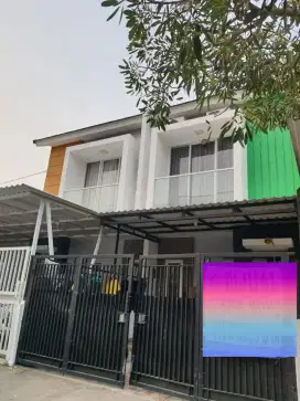 Rumah hdp selatan, jalan lebar di Royal Palm