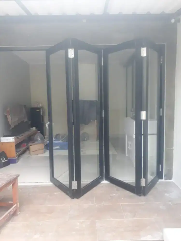 Pintu pengaman rolling
