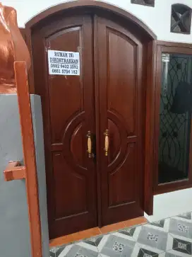 Dikontrakan Rumah Per 1 tahun 30jt Nego