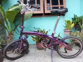 Sepeda lipat merek shimano nexus