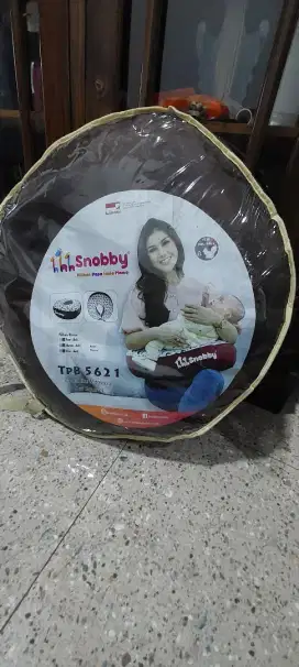 Bantal menyusui