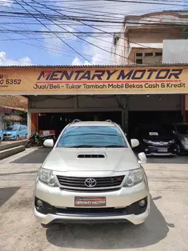 Toyota Fortuner VNT TRD Sportivo Automatic 2.5 Diesel Bagus Terawat OK