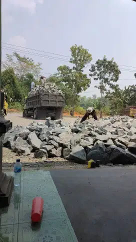 Jual batu belah pondasi