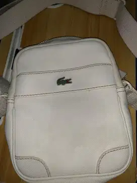 Tas lacoste masih bagus