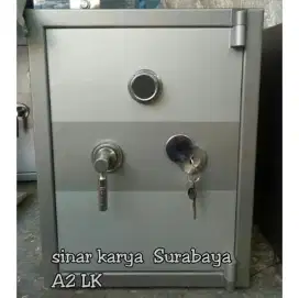 Brankas A2 LK Lokal Brankas Tahan Api Tempat Simpan Uang Safety Box