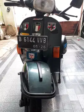 Vespa PX exclusive 2
