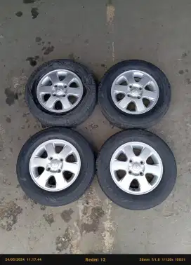 Velg oem avanza r14 4x114 sepaket ban