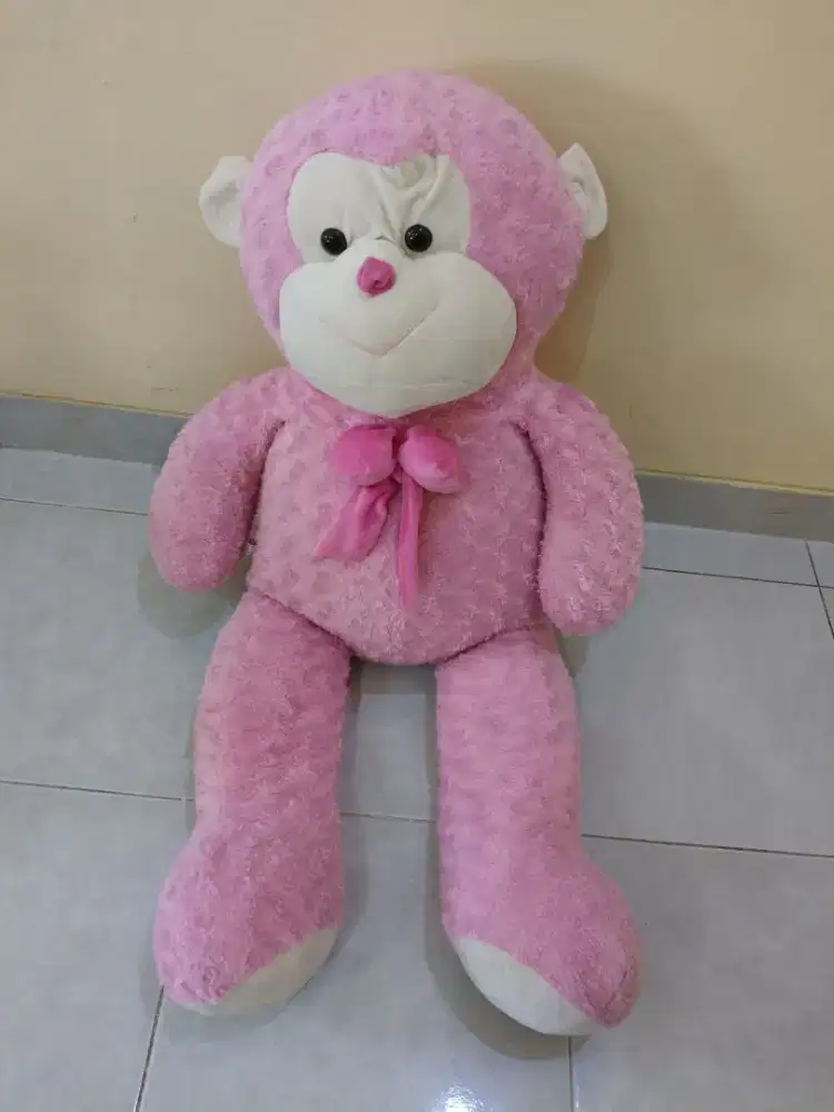 Boneka Beruang warna pink