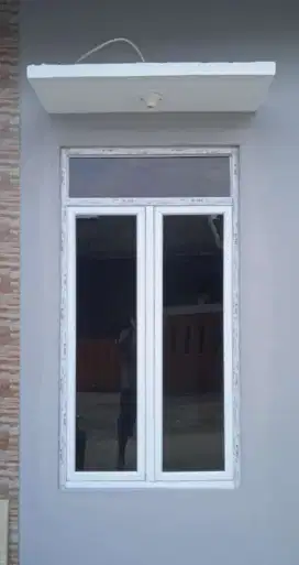 Jendela kaca alumunium