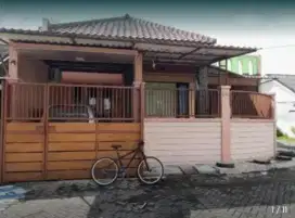 Dijual Rumah terawat,Hook,Jln Kendalsari Selatan,Dkt MERR,Stikom,Baruk