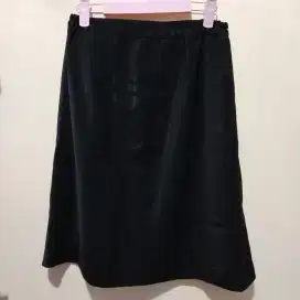 Black Skirt Rok Hitam Formal Midi